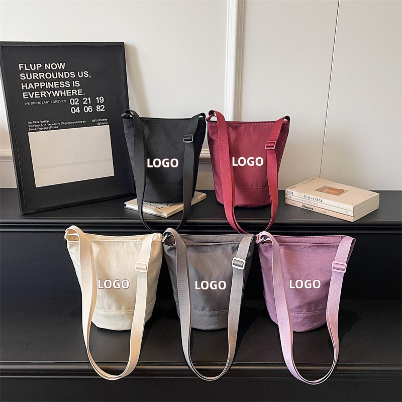 Custom Logo/Design Bucket Tote - Interior Design Logo avis et prix